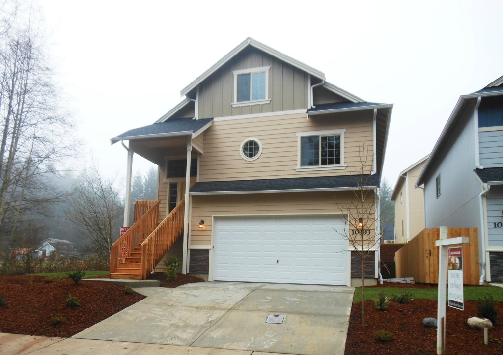 10303 Solstice Ave NW Unit  Bremerton WA 98311