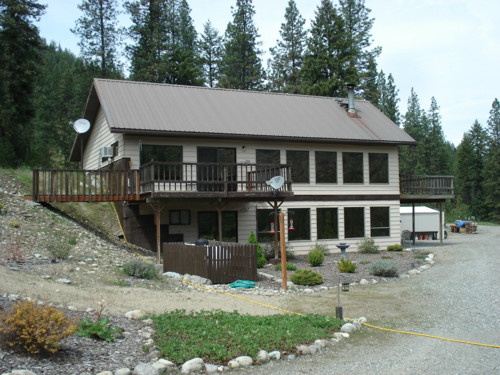 12068 Hwy 21 S Keller WA 99140