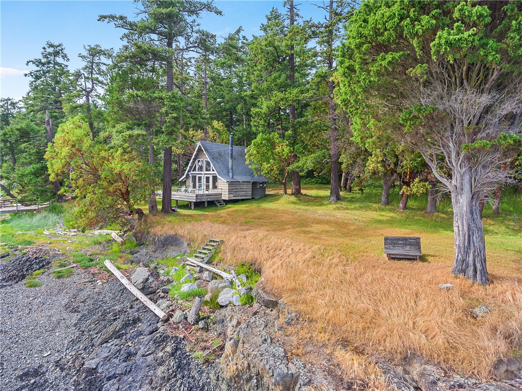 6 Pearl Island Unit  Pearl Island WA 98250