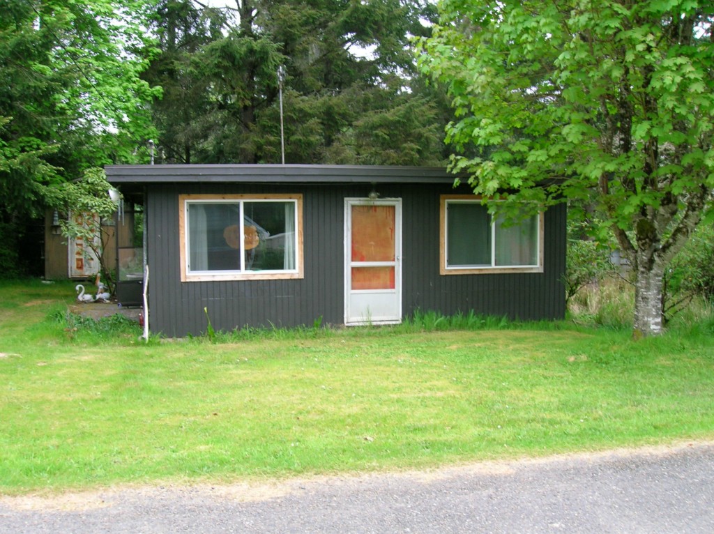 3622 Seabreeze Ave North Cove WA 98590