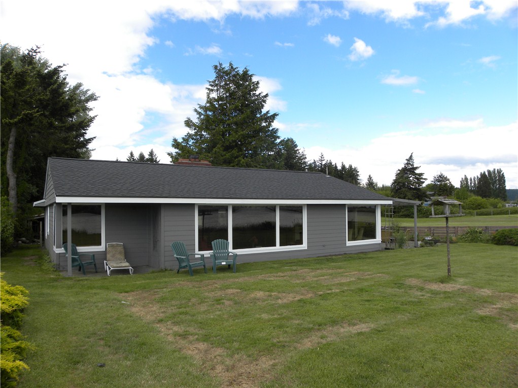 5140 S Shore Dr Guemes Island WA 98221