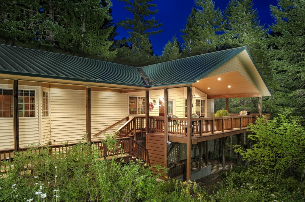 422 HESLEN Rd Carson WA 98610