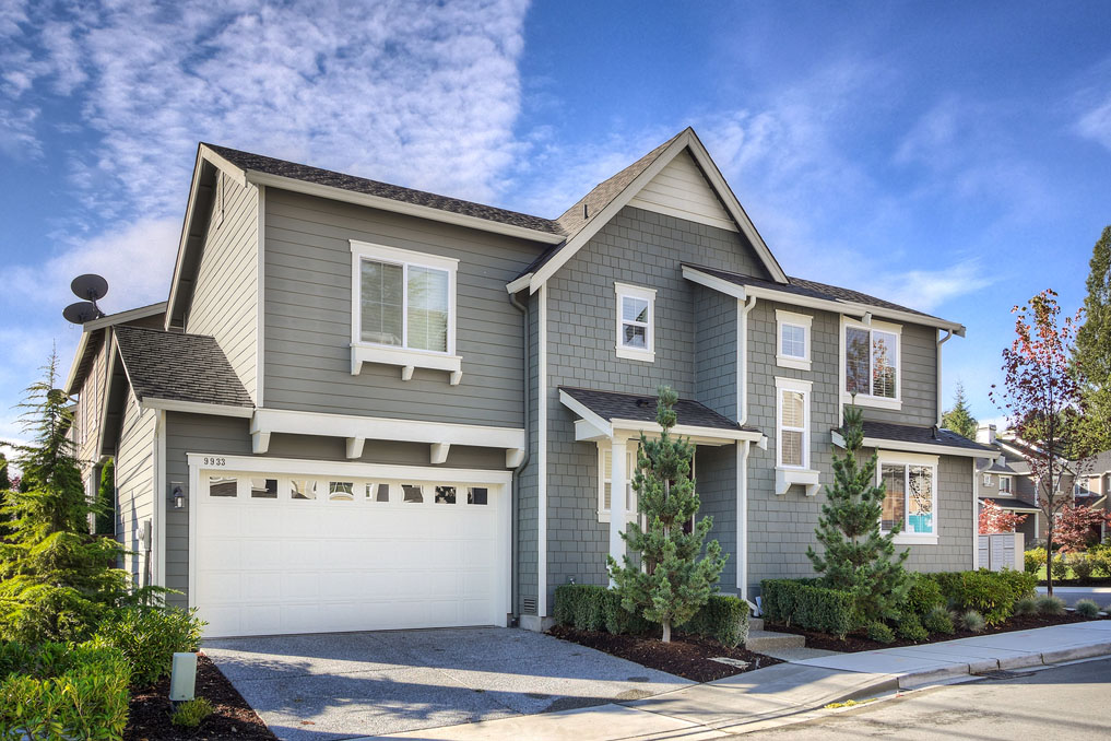 9933 NE 138th Pl Unit  Kirkland WA 98034