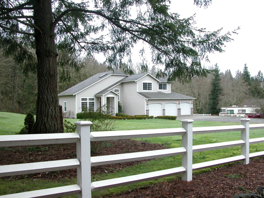 4186 Stohlton Rd SE Southworth WA 98366