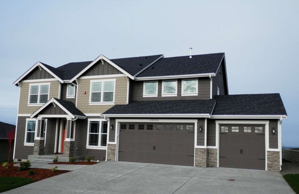 10905 177th Ave Ct E Unit  Bonney Lake WA 98390