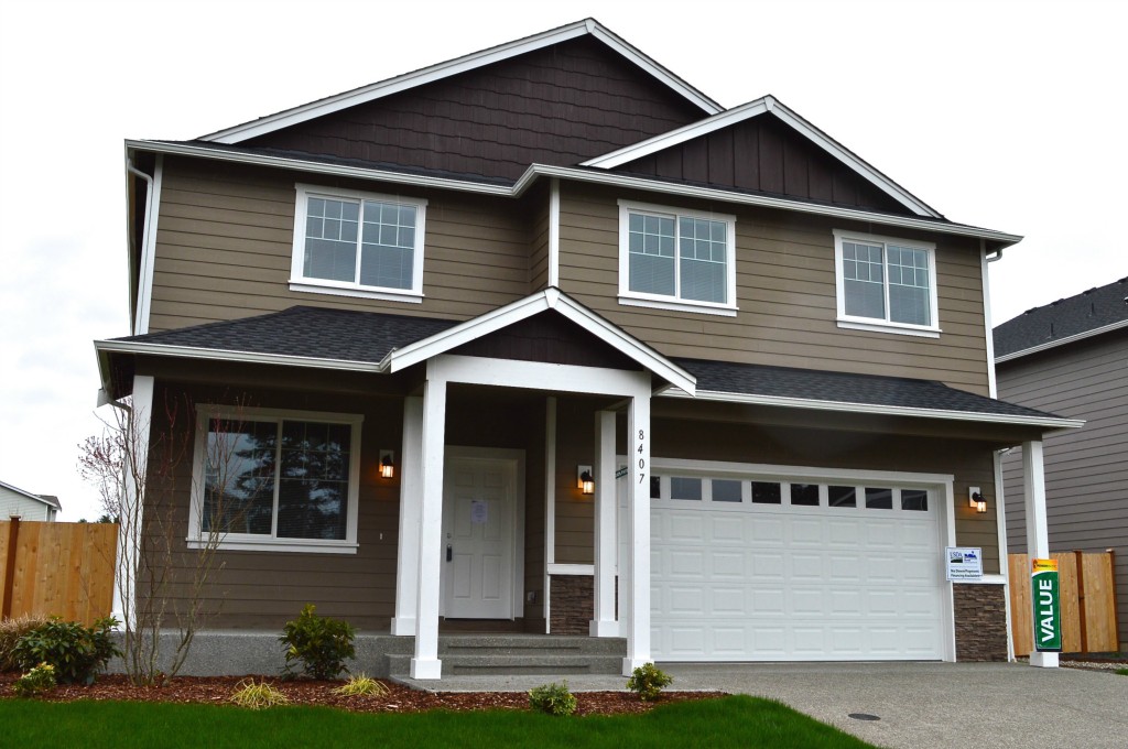 8407 198th St E Unit  Spanaway WA 98387