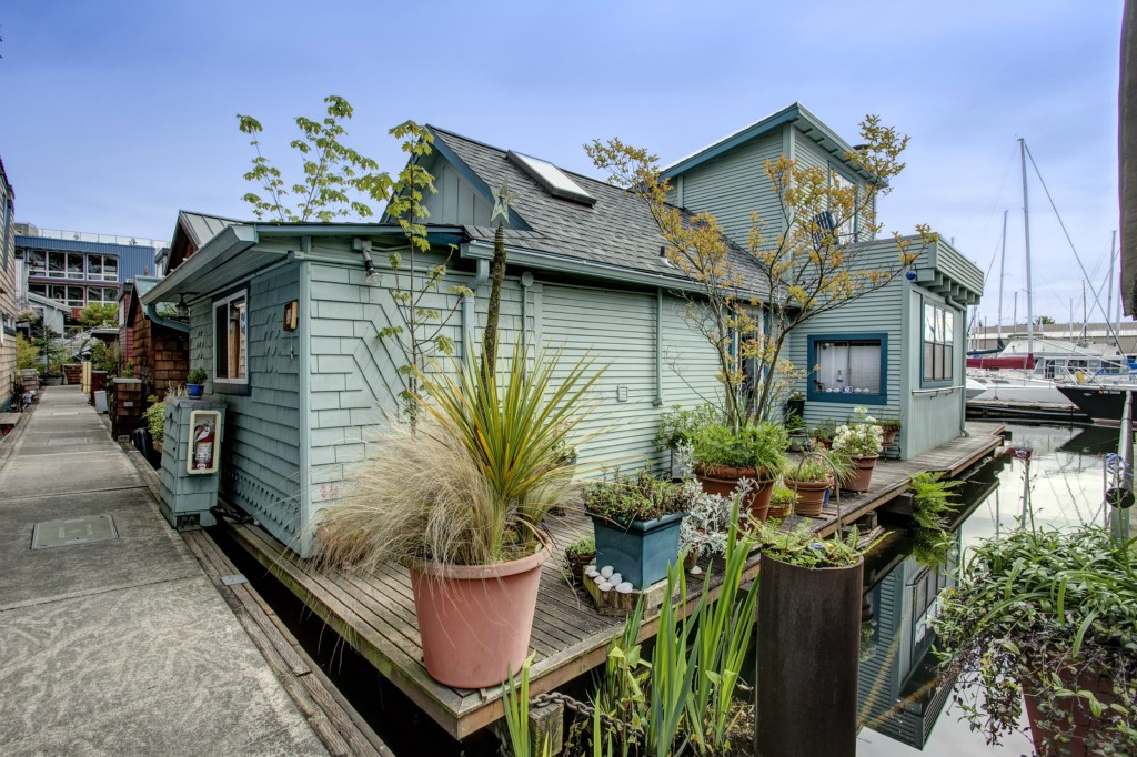 933 N Northlake Way Unit 6 Unit 6 Seattle WA 98103