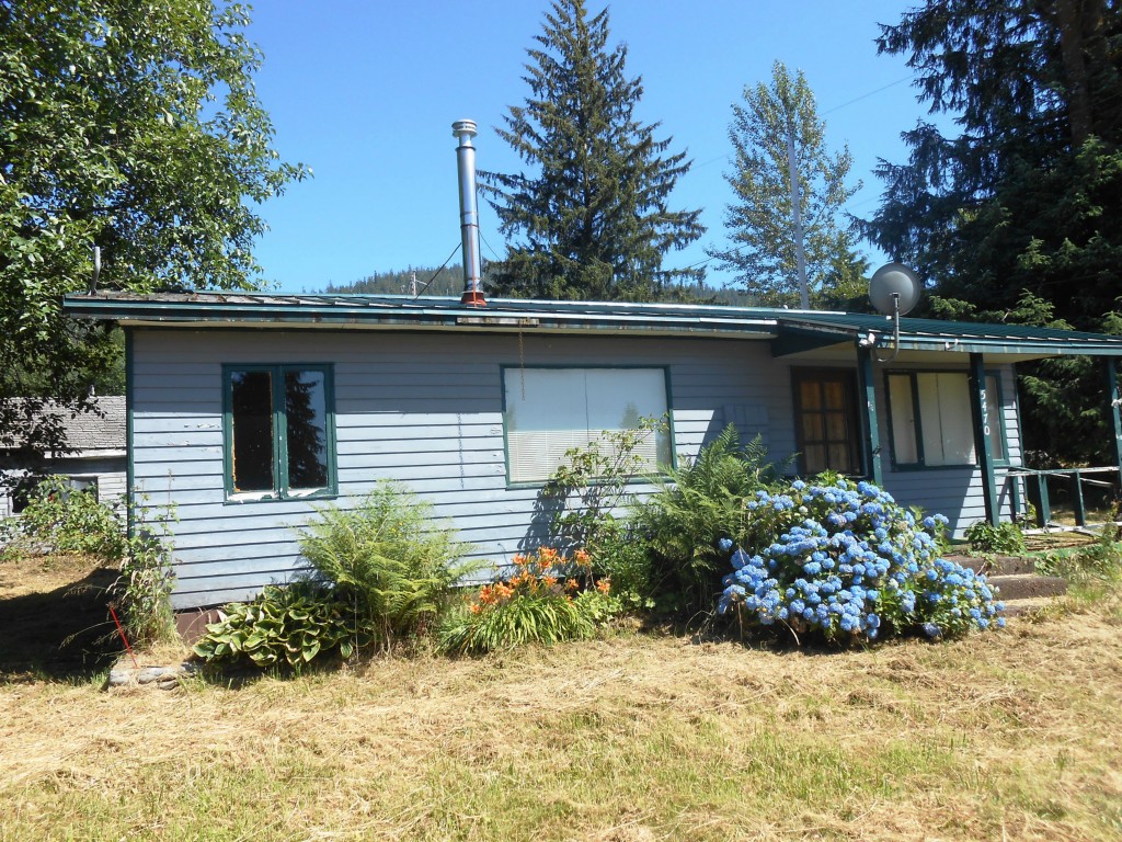 5470 US Highway 101 Neilton WA 98552