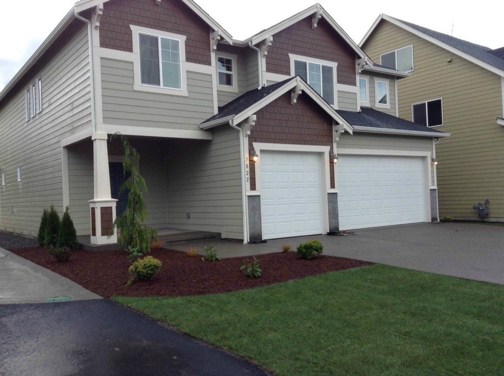 7822 164th St E Unit  Puyallup WA 98375