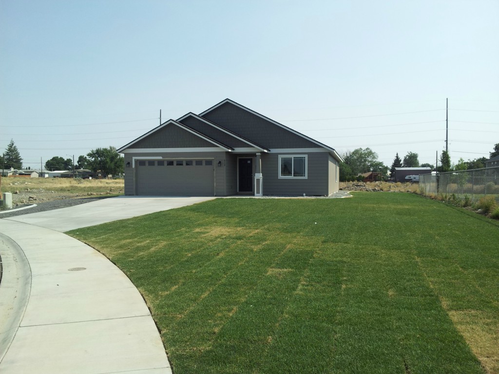612 5th Ave NE Unit  Ephrata WA 98823