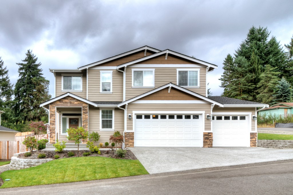 2513 Cincinnati St Unit  Steilacoom WA 98388