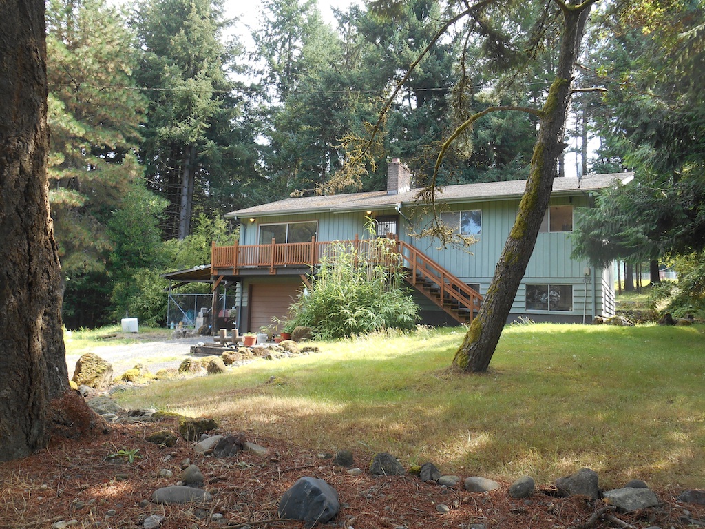 203 Risley Rd Carrolls WA 98626