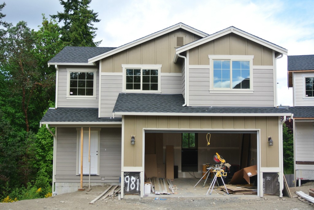 981 NW Snow Creek Way Unit  Bremerton WA 98311