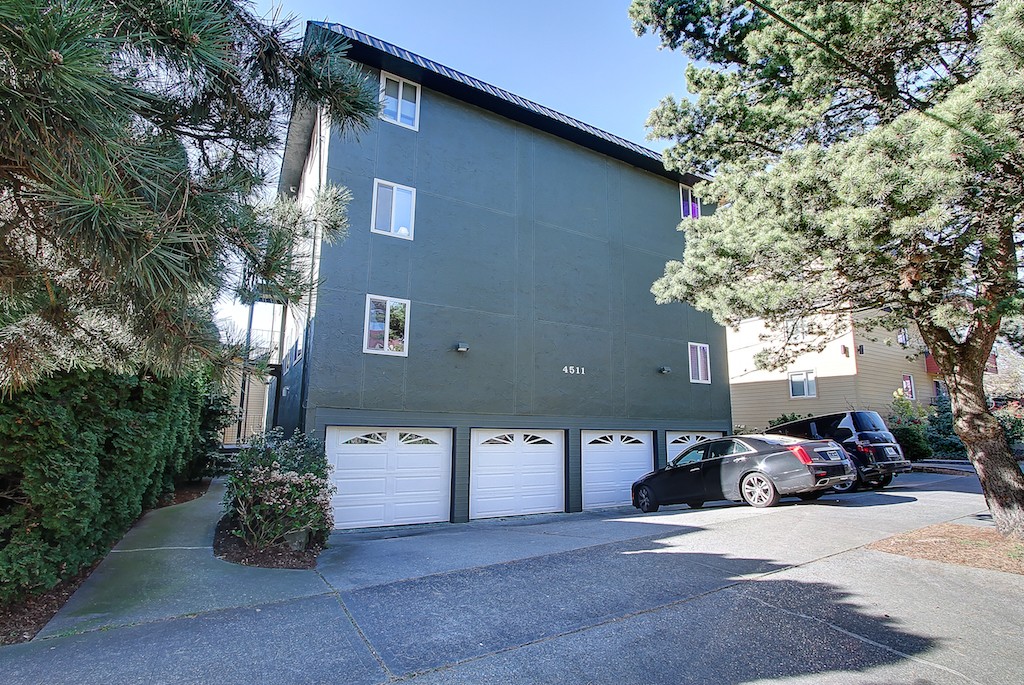 4511 Greenwood Ave N Unit 3 Unit 3 Seattle WA 98103