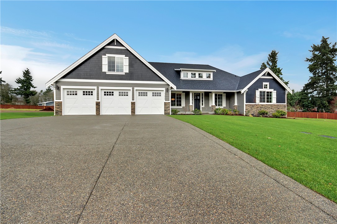 7208 41st Ave Ct E Unit  Tacoma WA 98443
