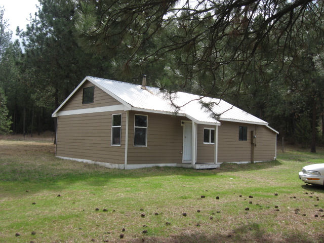 4881 H HWY 231 Springdale WA 99173