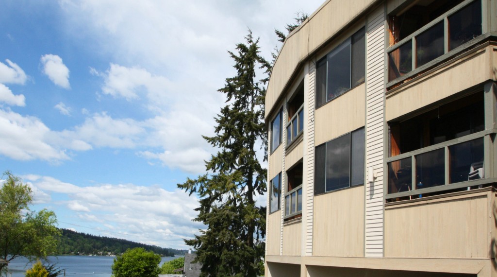 740 N 32nd St Unit 2 Unit 2 Renton WA 98056