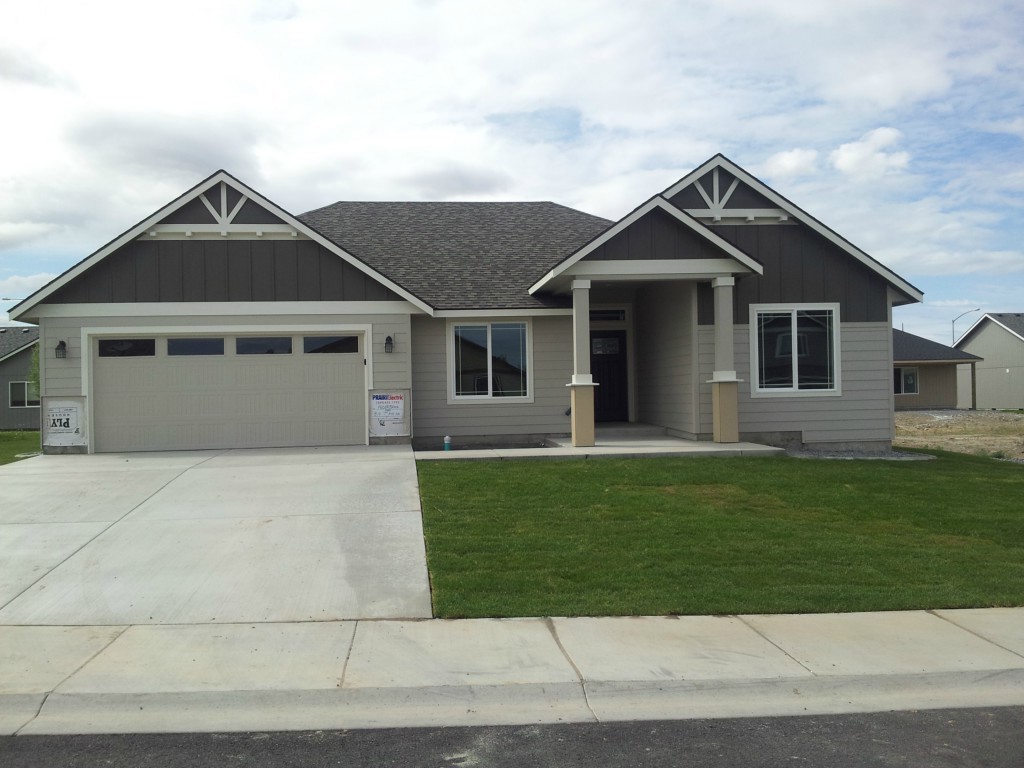 810 7th Ave NE Unit  Ephrata WA 98823
