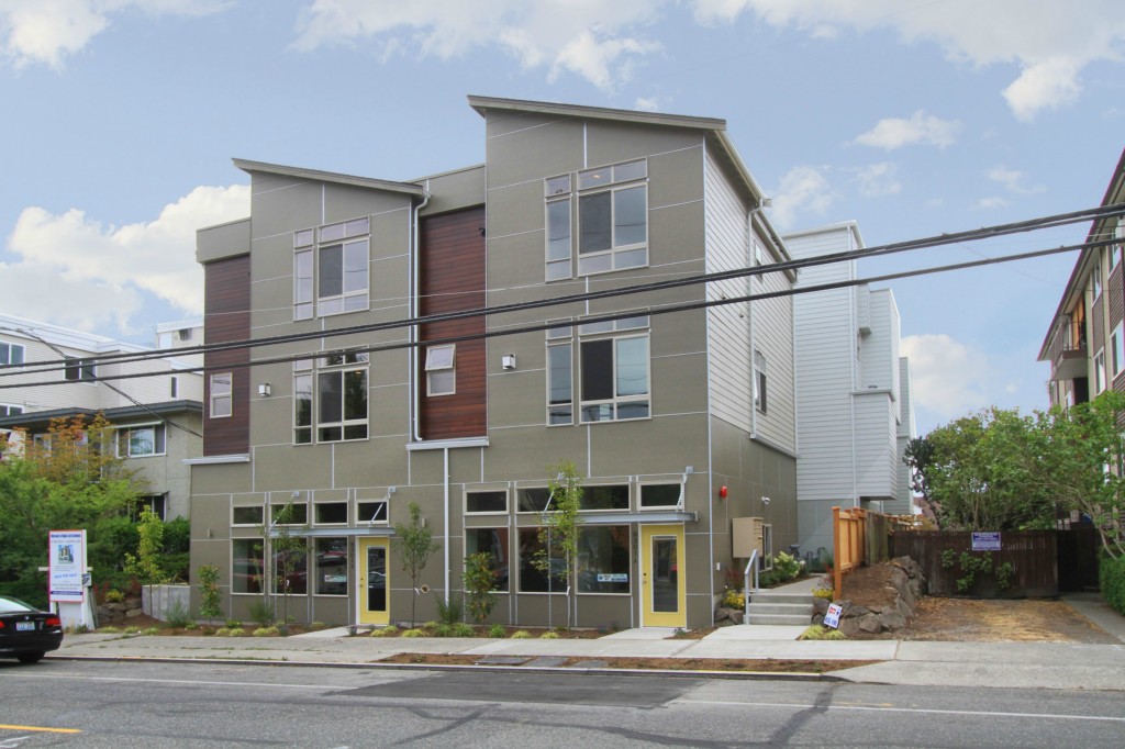 8293 5th Ave NE Seattle WA 98115