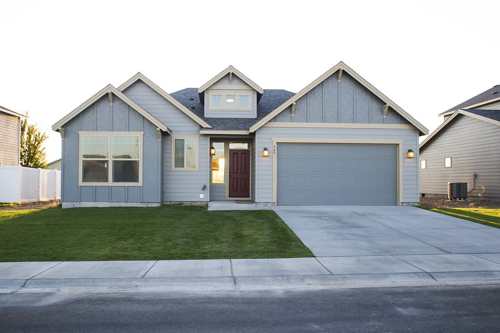 909 Willow Ave NE Unit  Quincy WA 98848