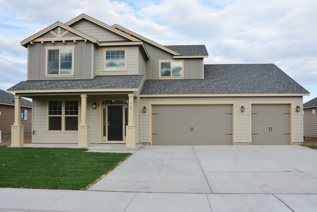 922 Willow Ave NE Unit  Quincy WA 98848