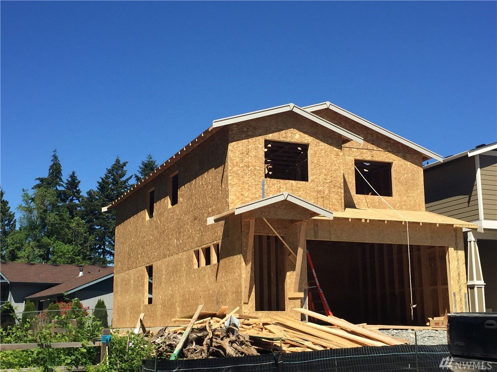5423 148th St Ct E Unit  Puyallup WA 98375