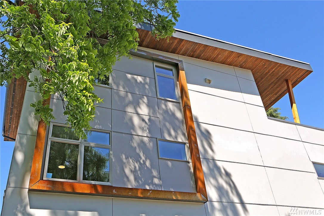 1713 NW 61st St Unit  Seattle WA 98107