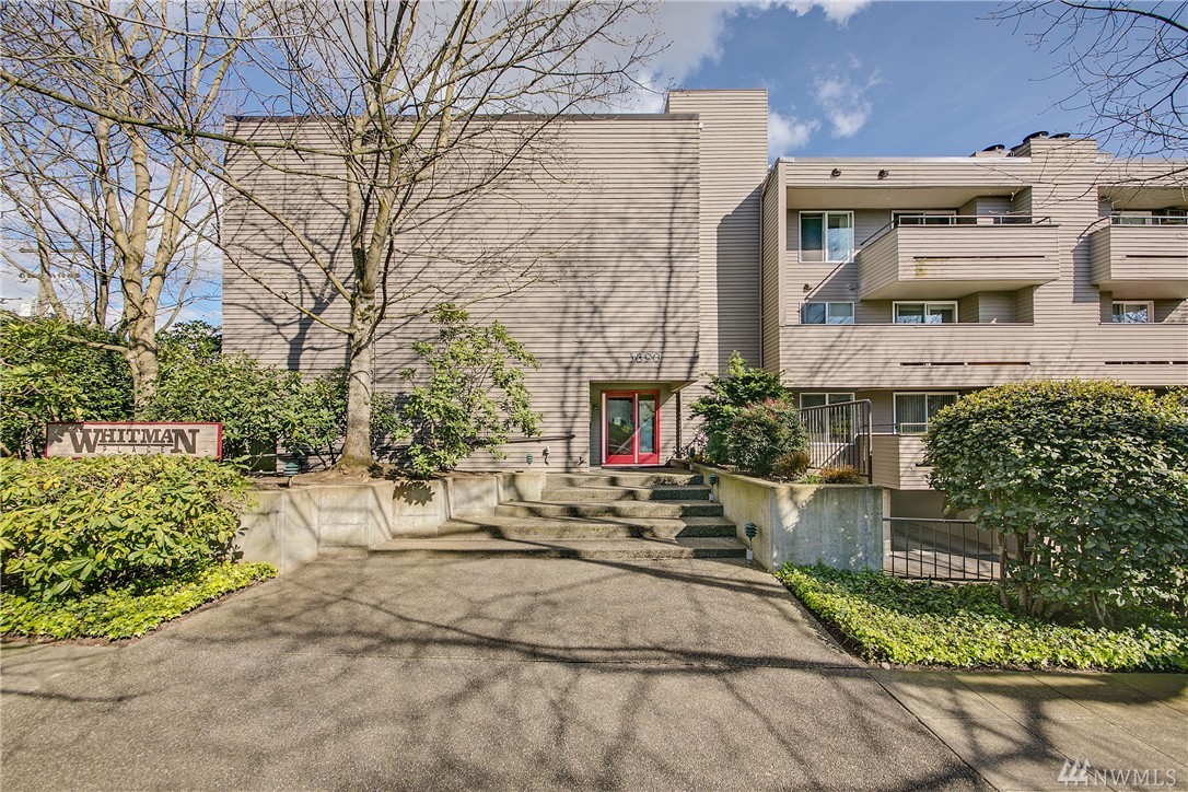 3890 Whitman Ave N Unit 406 Unit 406 Seattle WA 98103