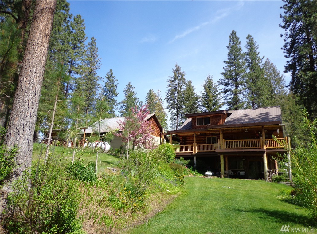 12120 Hwy 21 S Keller WA 99140