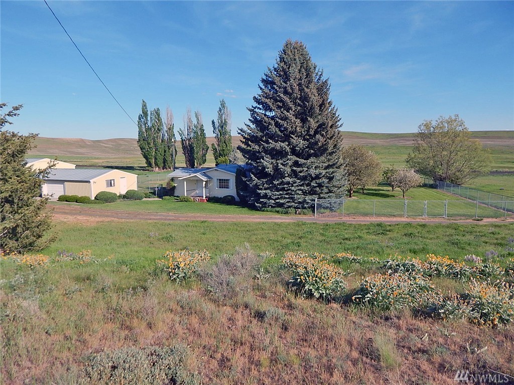 17018 SR 231 N Edwall WA 99008