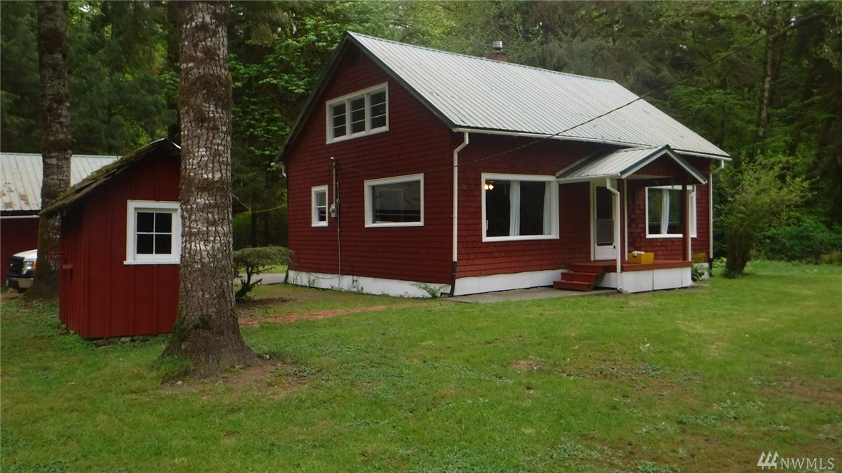 998 North Shore Rd Quinault WA 98526