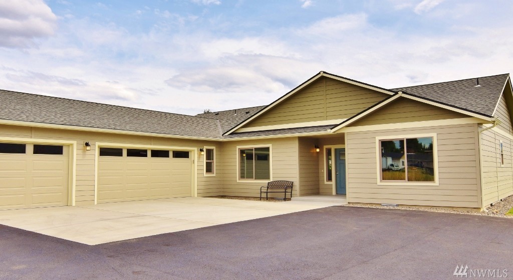 464 NW Chestnut Ct Unit  East Wenatchee WA 98802