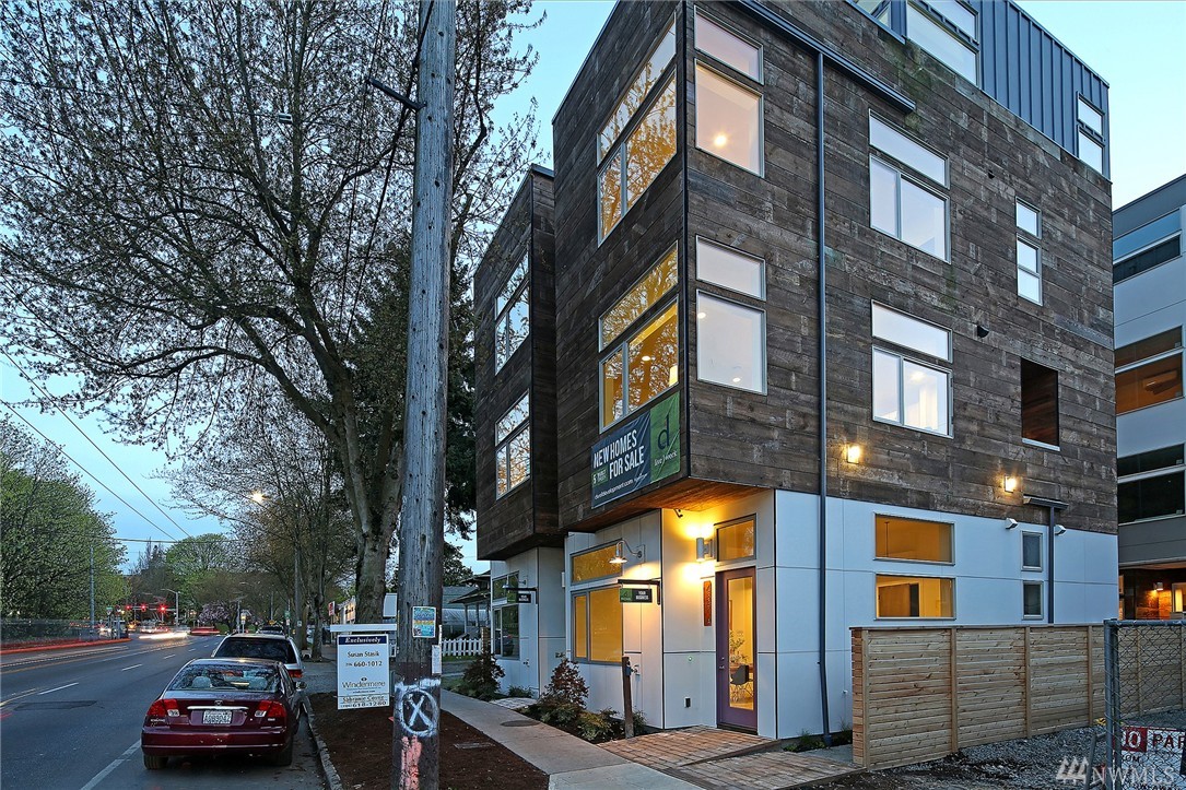 4531 Rainier Ave S Unit B Unit B Seattle WA 98118