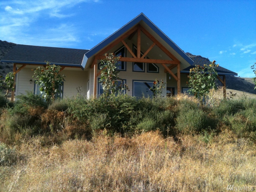 2938 Columbia River Rd Nespelem WA 99155