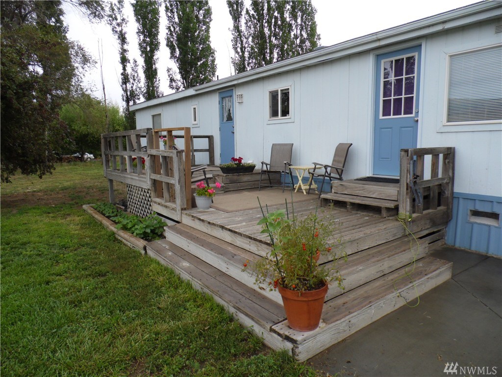 351 Greenfield Rd Mesa WA 99343